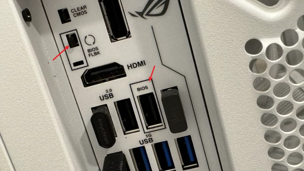 更新 BIOS 教學:3 種更新電腦 BIOS 方法一次學 57 更新 BIOS 教學:3 種更新電腦 BIOS 方法一次學 56